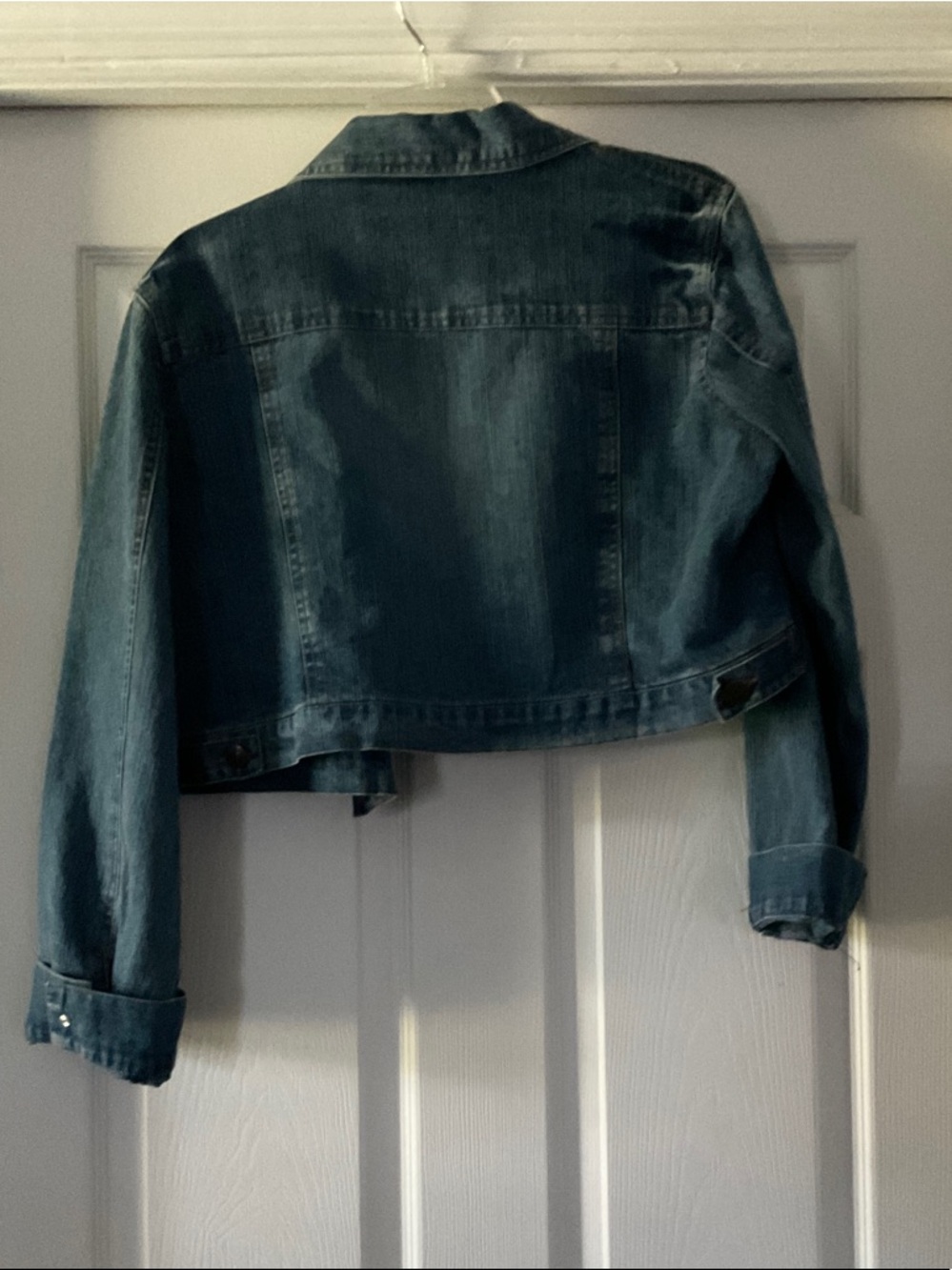 Cropped Women’s Denim Jacket - Blue - Picture 2 of 3